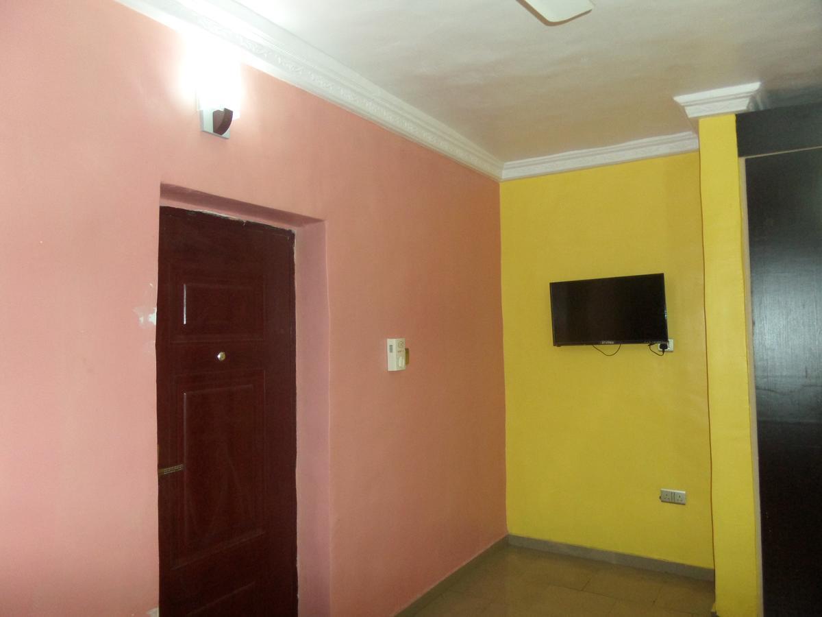 De-Zone Hotel Ikotun Dış mekan fotoğraf